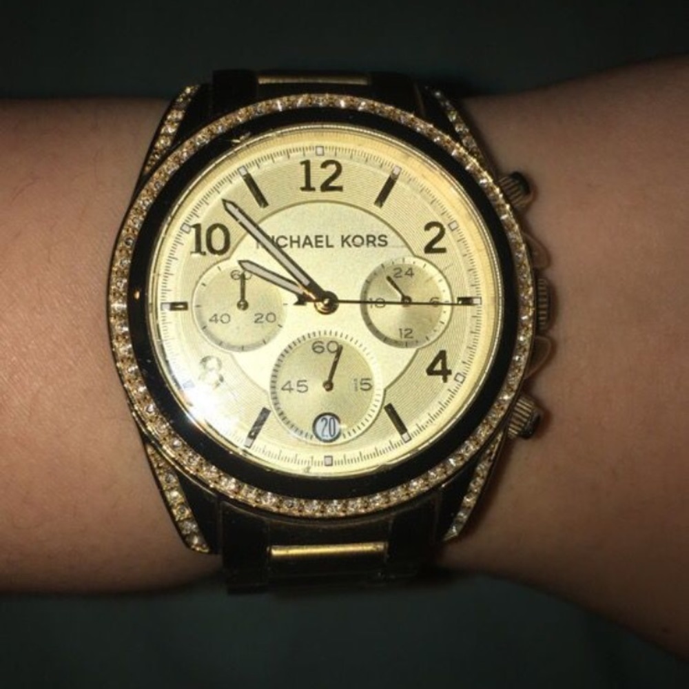 MK GOLD WATCH